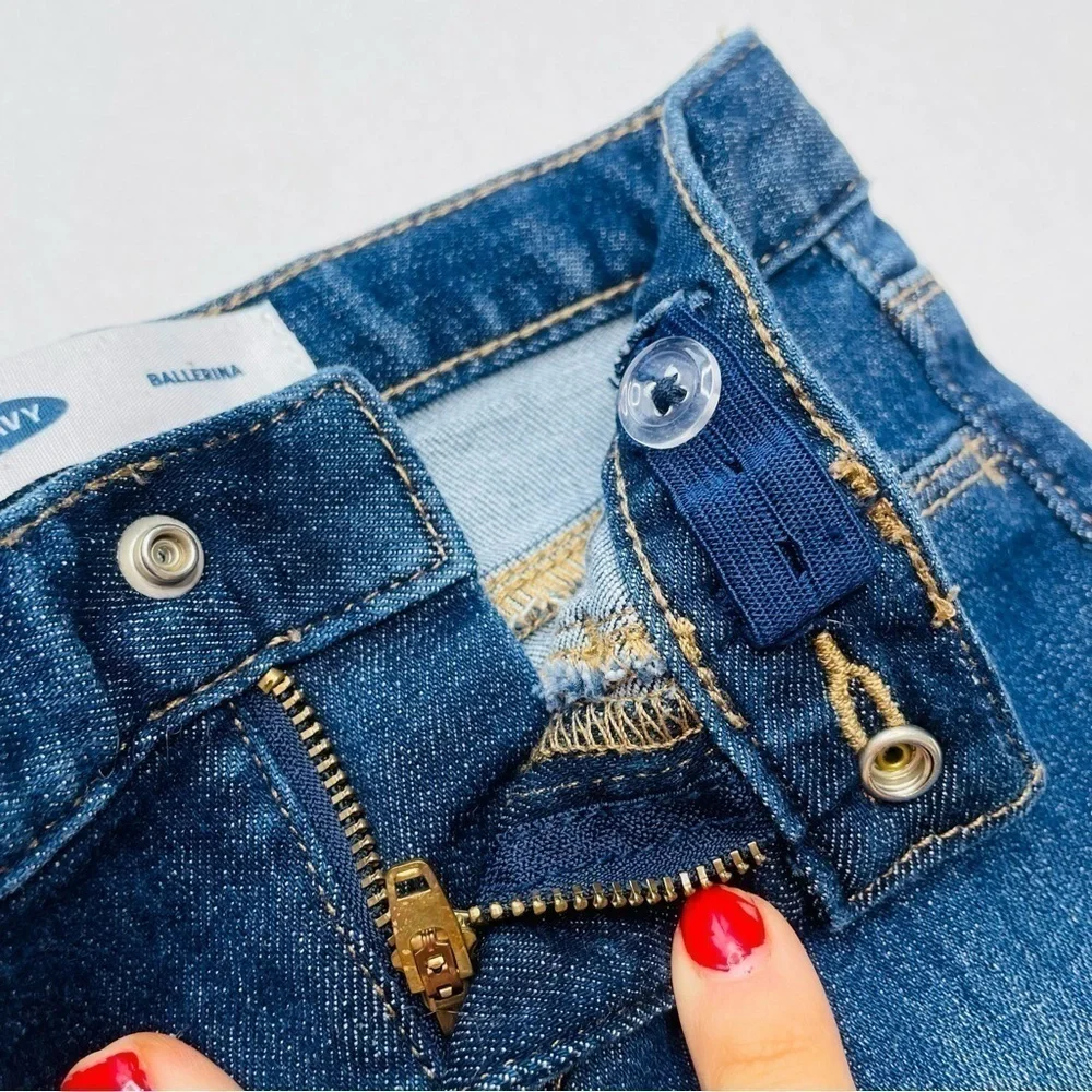 Old Navy Ballerina Heart Raw Hem Denim Jeans
